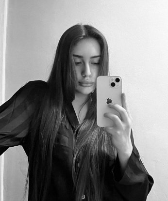 💋 Я создам незабываемую атмосферу нашей встречи, где ты сможешь полностью расслабиться и получить невероятное наслаждение. 😍 У меня много возможностей, чтобы удовлетворить тебя, и я гарантирую, что ты останешься доволен нашими играми. 😈 Также у меня есть отличные отзывы от предыдущих клиентов, которые оценили мои услуги. 🌟 Если ты хочешь узнать больше о моих фото и дополнительных услугах, пиши мне прямо сейчас! 💕 Тебя ждет незабываемый опыт в Москве! 🌆 Роза